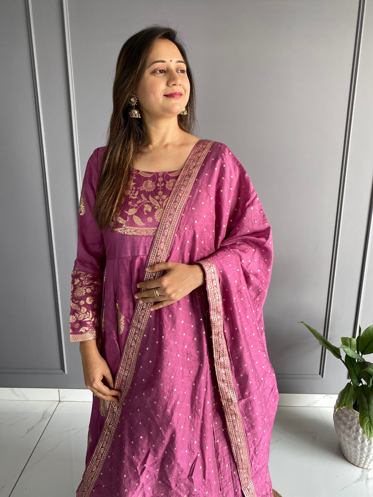 Mavue Anarkali Suit Set